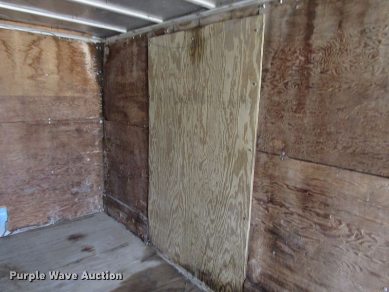 image for item DG8237 1993 International 4900 box truck