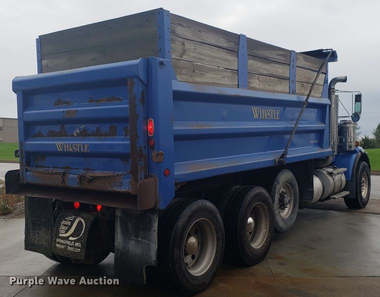 image for item DG8754 2001 Kenworth T800 dump truck