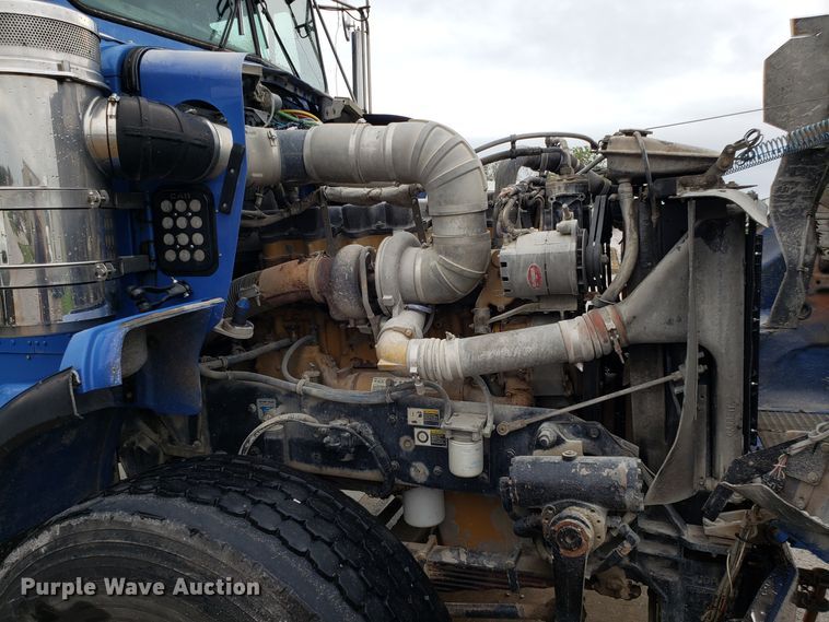 image for item DG8754 2001 Kenworth T800 dump truck