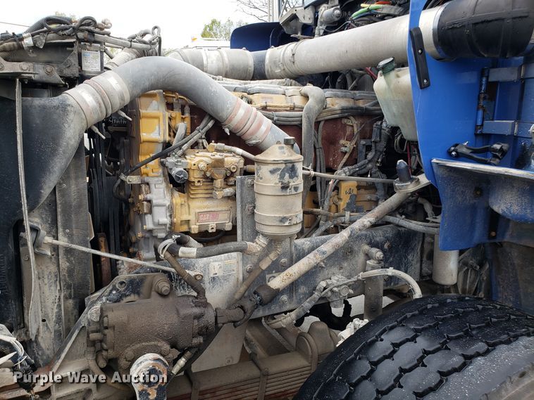 image for item DG8754 2001 Kenworth T800 dump truck