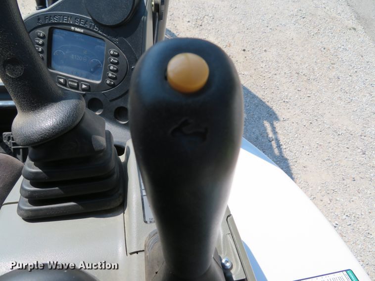 image for item DH1578 2016 Bobcat E26 mini excavator