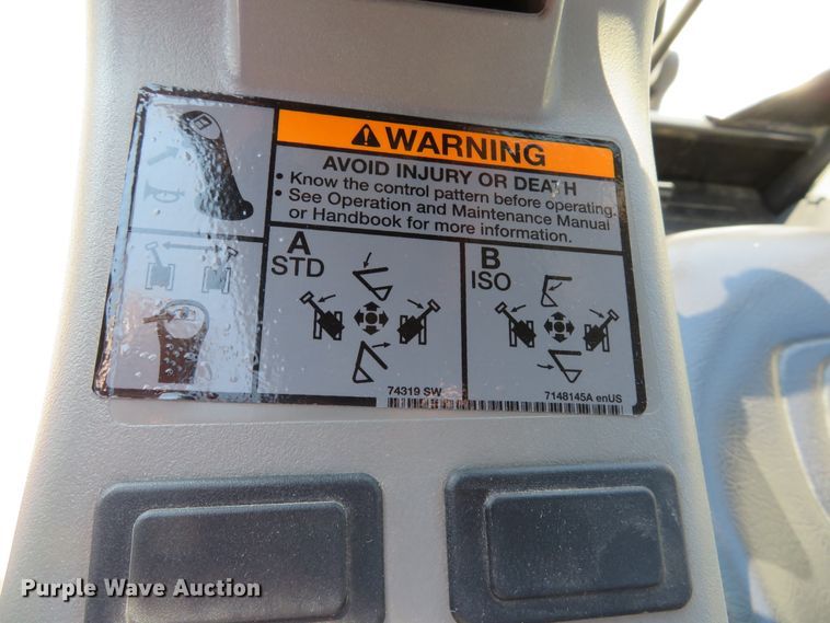 image for item DH1578 2016 Bobcat E26 mini excavator