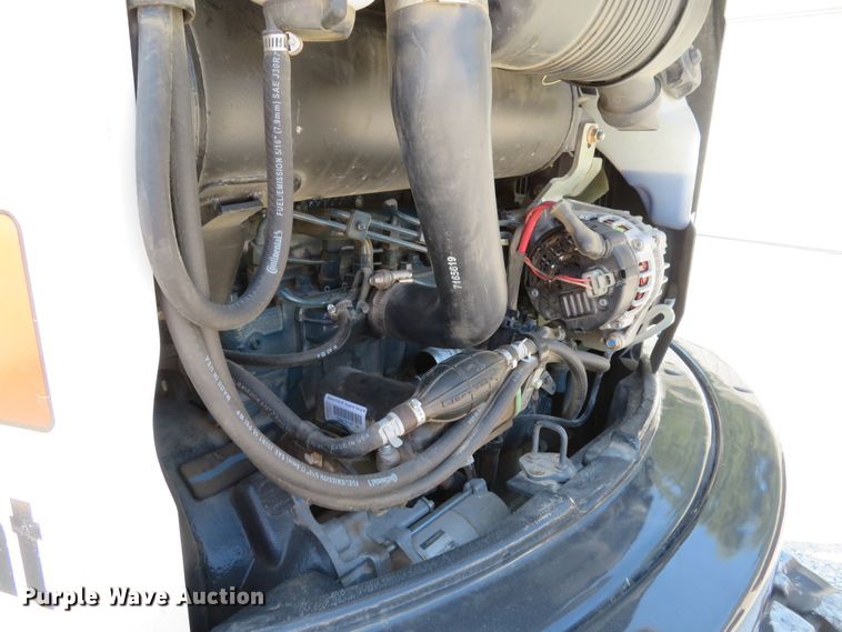 image for item DH1578 2016 Bobcat E26 mini excavator