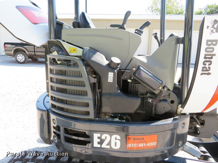 image for item DH1578 2016 Bobcat E26 mini excavator
