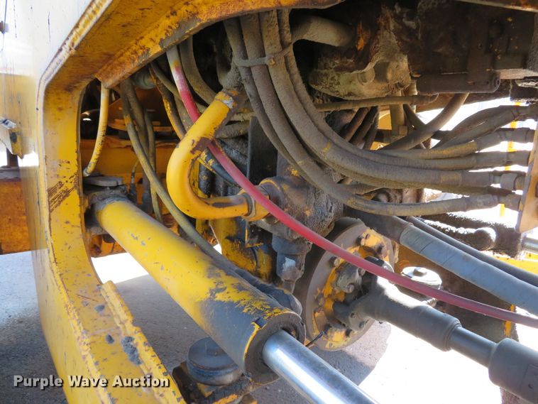 image for item DH1613 1991 John Deere 544E wheel loader