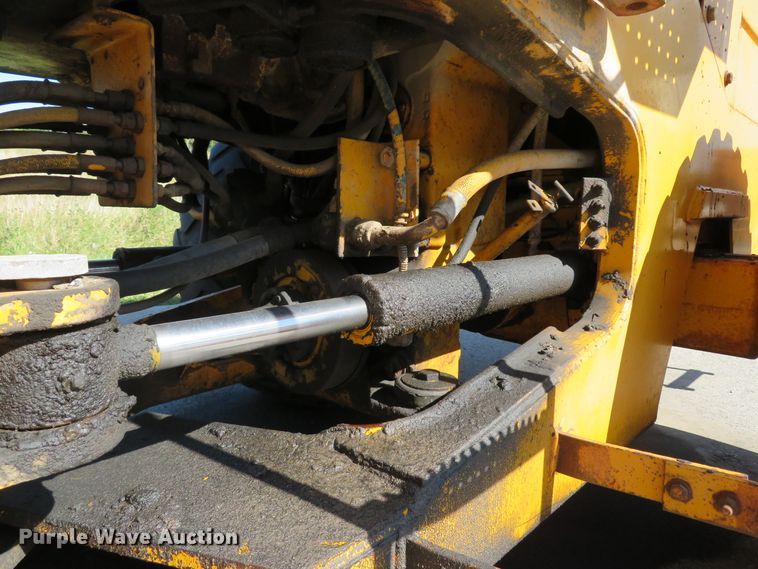 image for item DH1613 1991 John Deere 544E wheel loader