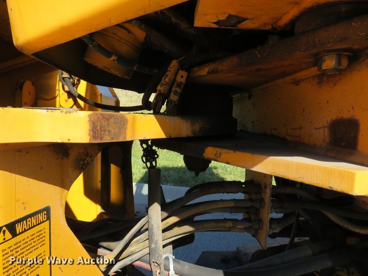image for item DH1613 1991 John Deere 544E wheel loader