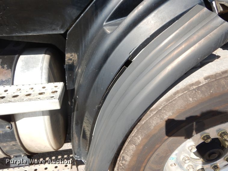 image for item DH2159 2009 Sterling L-Line sewer jetter truck