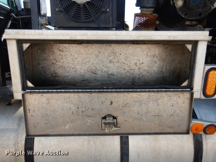 image for item DH2159 2009 Sterling L-Line sewer jetter truck