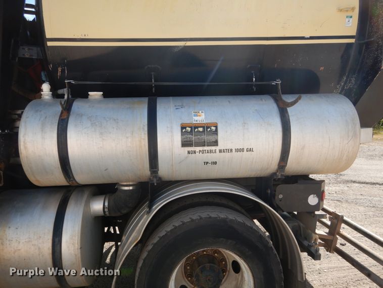 image for item DH2159 2009 Sterling L-Line sewer jetter truck