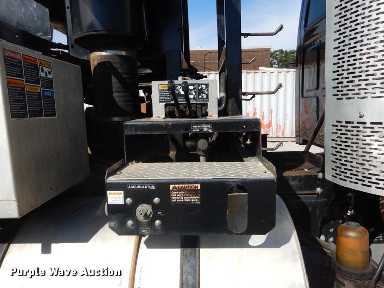 image for item DH2159 2009 Sterling L-Line sewer jetter truck