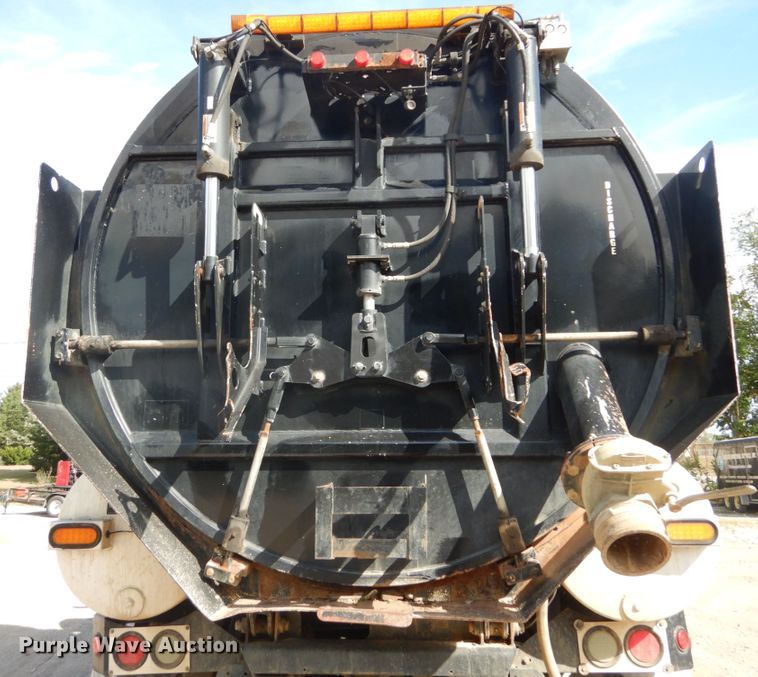 image for item DH2159 2009 Sterling L-Line sewer jetter truck