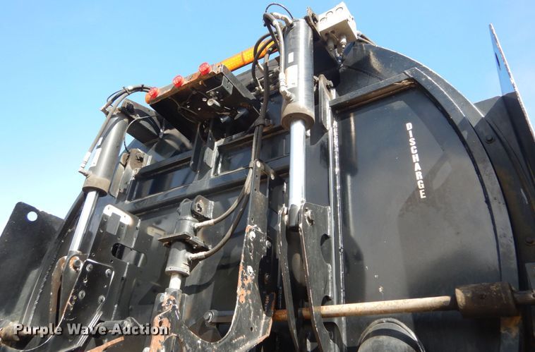 image for item DH2159 2009 Sterling L-Line sewer jetter truck