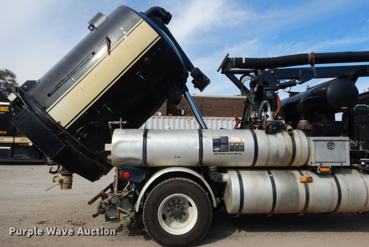 image for item DH2159 2009 Sterling L-Line sewer jetter truck