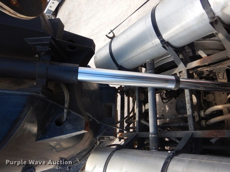 image for item DH2159 2009 Sterling L-Line sewer jetter truck