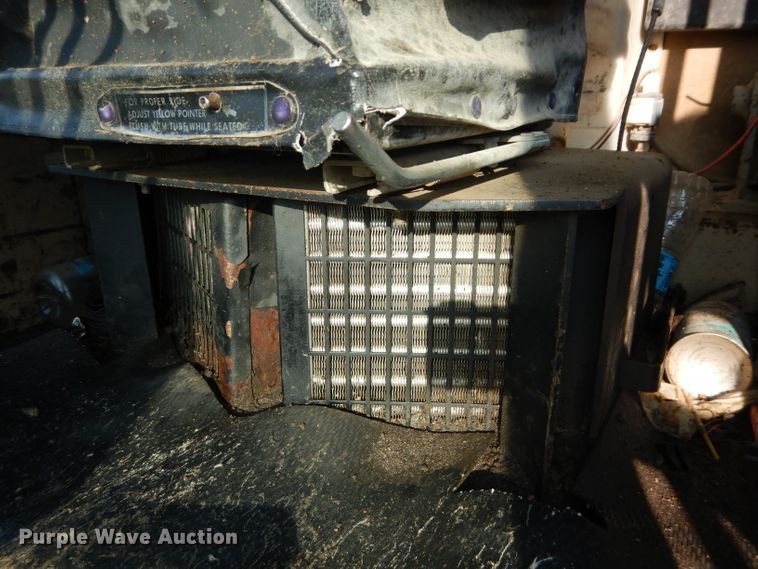 image for item DH2597 1989 John Deere 770BH motor grader