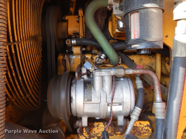 image for item DH2597 1989 John Deere 770BH motor grader