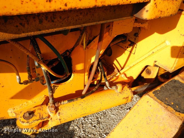 image for item DH2597 1989 John Deere 770BH motor grader