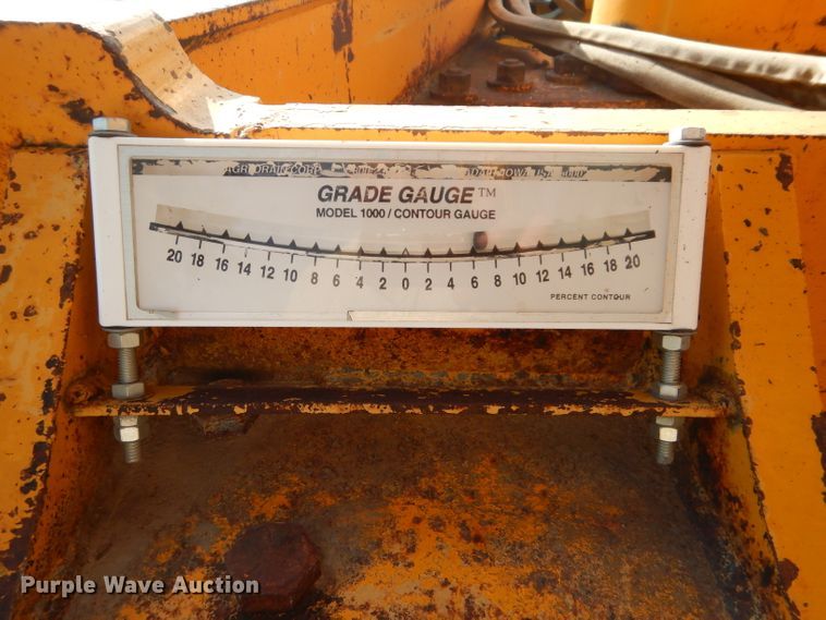 image for item DH2597 1989 John Deere 770BH motor grader