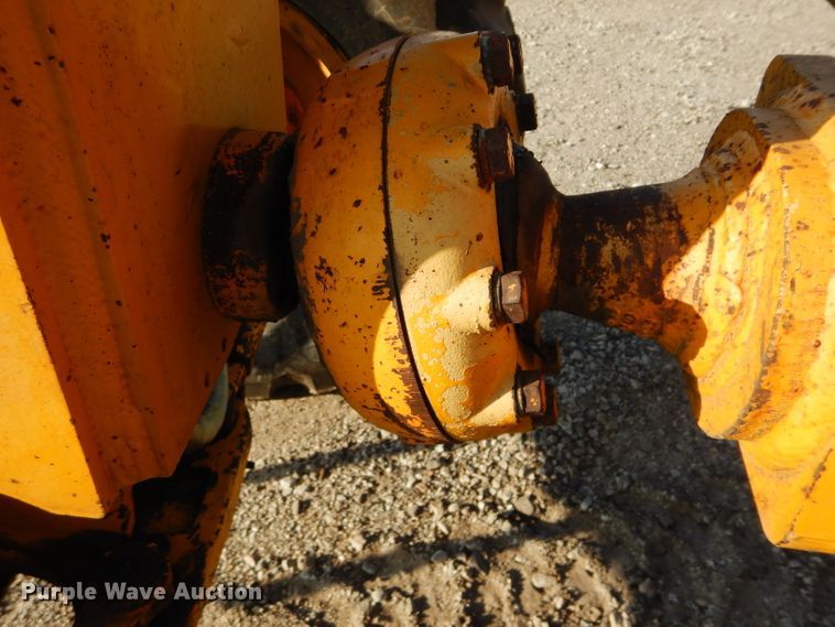 image for item DH2597 1989 John Deere 770BH motor grader