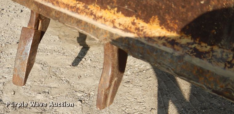 image for item DH2597 1989 John Deere 770BH motor grader