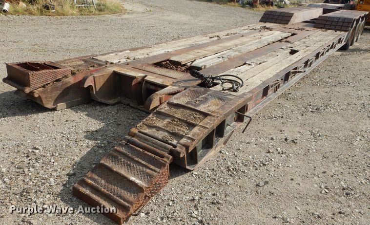 image for item DH2598 1994 Dyna Weld lowboy equipment trailer