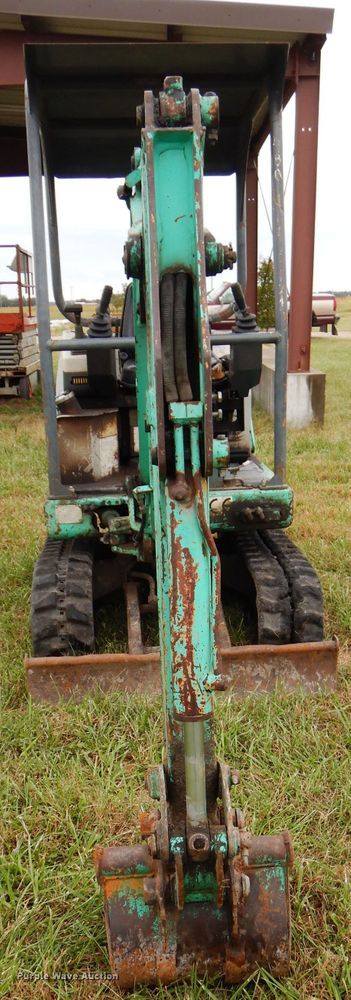 image for item DH2607 1998 IHI 18J mini excavator