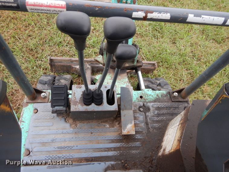 image for item DH2607 1998 IHI 18J mini excavator