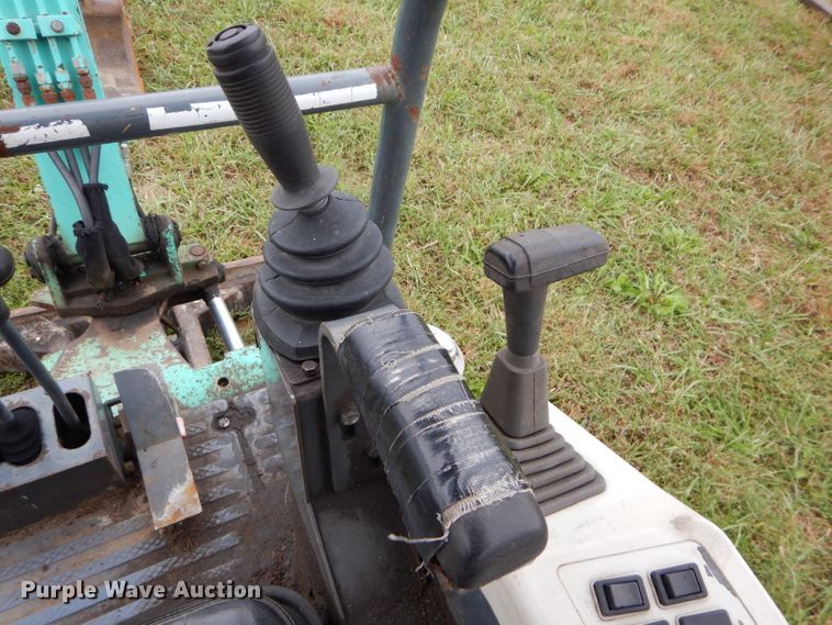 image for item DH2607 1998 IHI 18J mini excavator