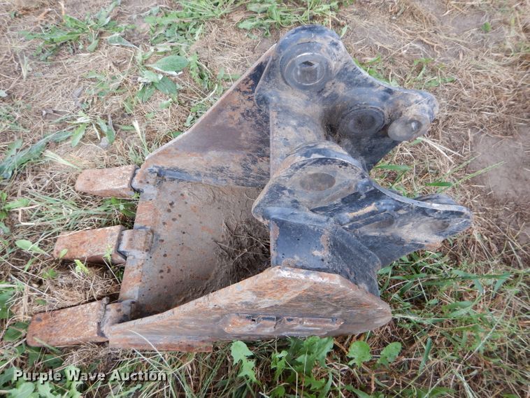 image for item DH2607 1998 IHI 18J mini excavator