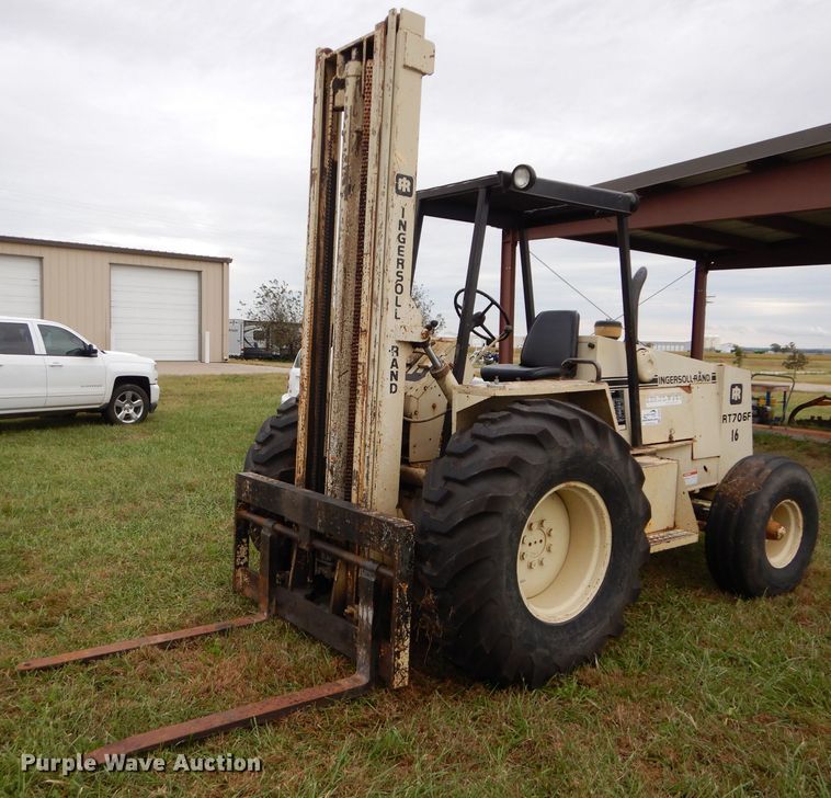 image for item DH2608 1991 Ingersoll Rand RT706F forklift