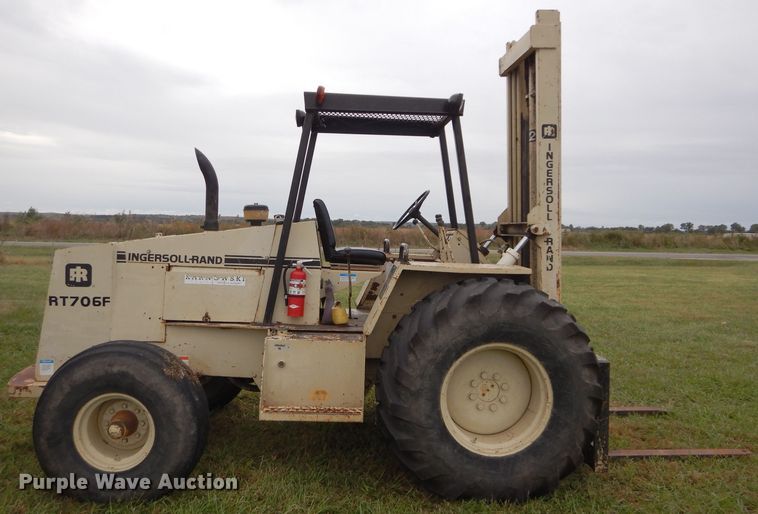 image for item DH2608 1991 Ingersoll Rand RT706F forklift