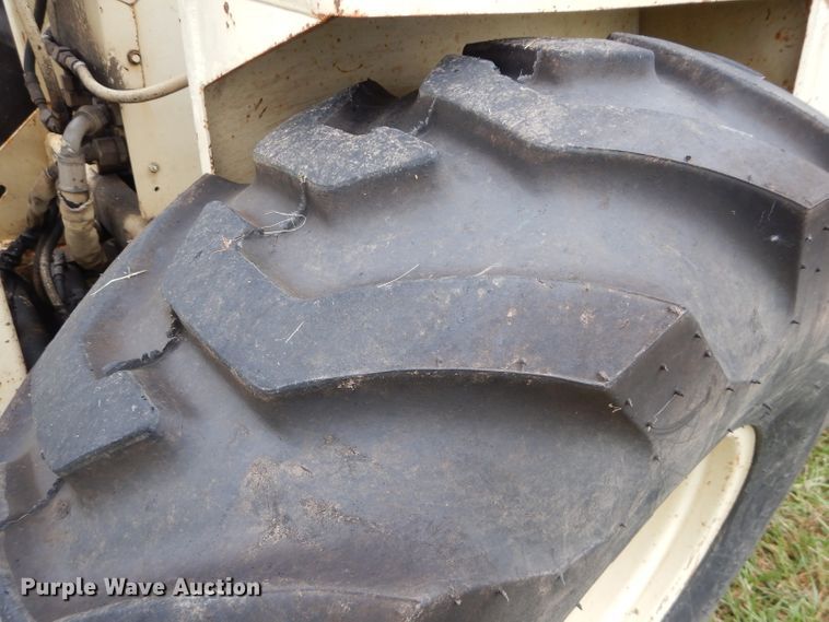 image for item DH2608 1991 Ingersoll Rand RT706F forklift