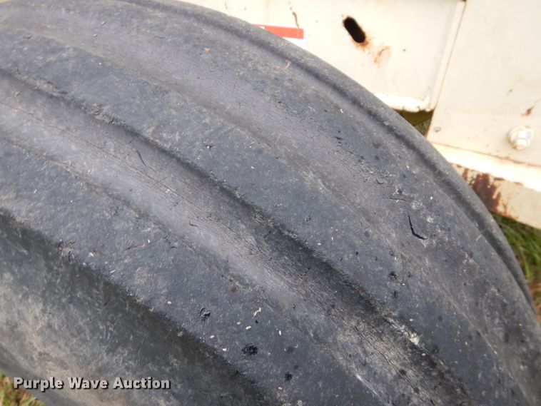 image for item DH2608 1991 Ingersoll Rand RT706F forklift