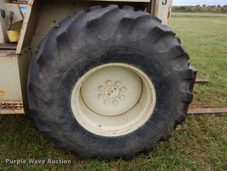 image for item DH2608 1991 Ingersoll Rand RT706F forklift