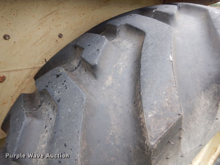 image for item DH2608 1991 Ingersoll Rand RT706F forklift