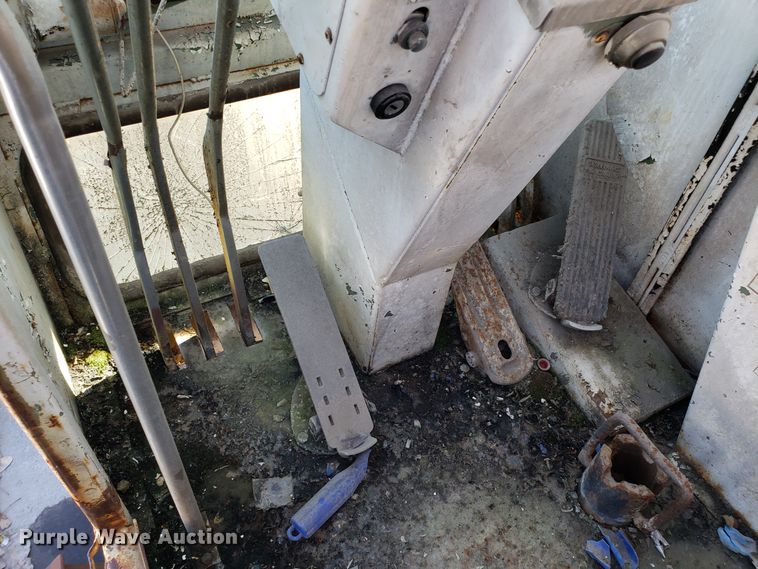 image for item DH2859 Pettibone 36 crane