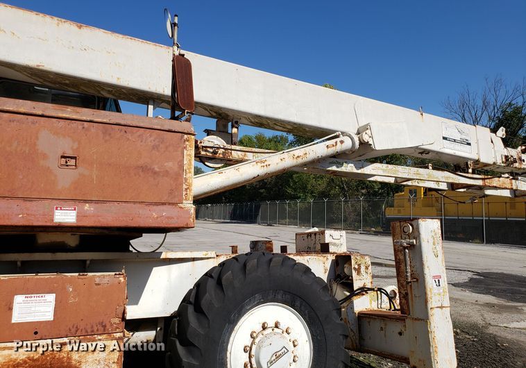 image for item DH2859 Pettibone 36 crane