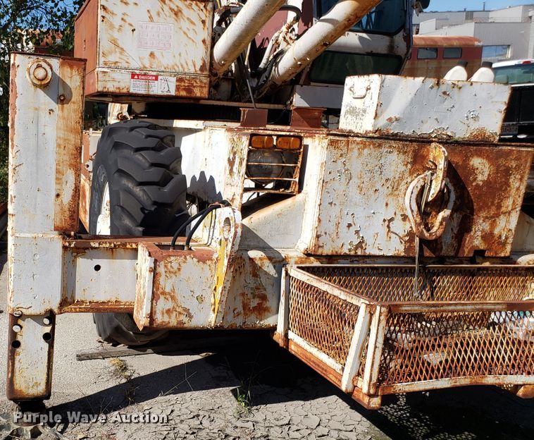 image for item DH2859 Pettibone 36 crane