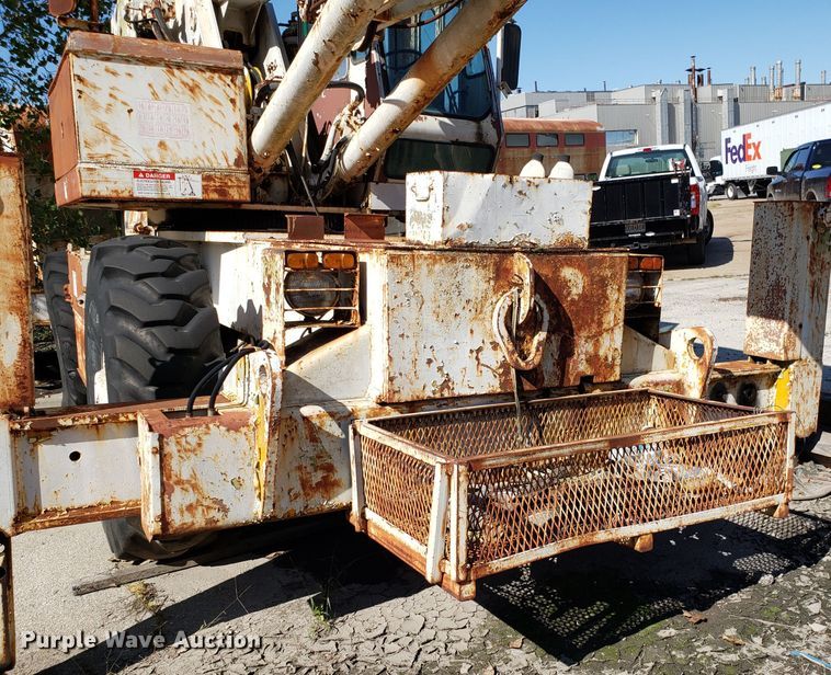 image for item DH2859 Pettibone 36 crane