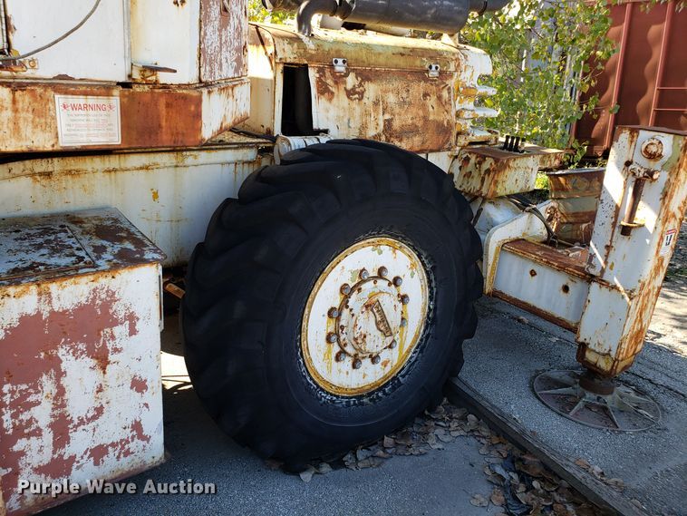 image for item DH2859 Pettibone 36 crane