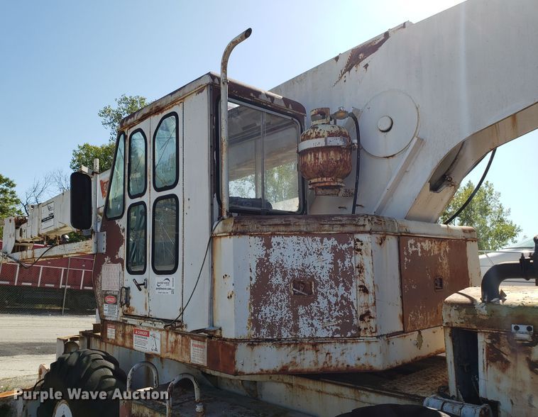 image for item DH2859 Pettibone 36 crane