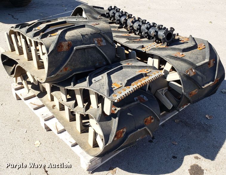 image for item DH2863 2017 Mudd Ox 8X8XL amphibious vehicle