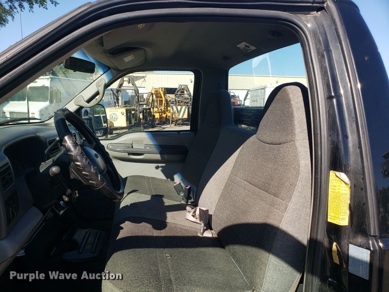 image for item DH2867 2001 Ford F550 Super Duty flat dump bed truck