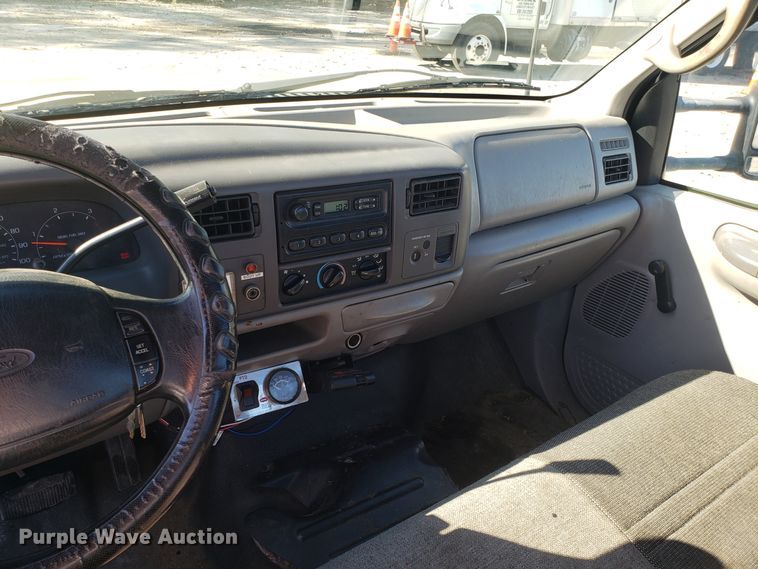 image for item DH2867 2001 Ford F550 Super Duty flat dump bed truck