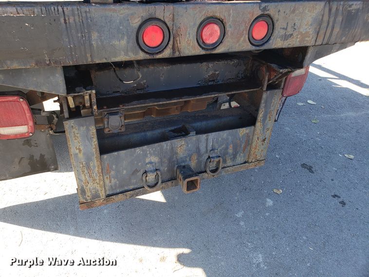 image for item DH2867 2001 Ford F550 Super Duty flat dump bed truck