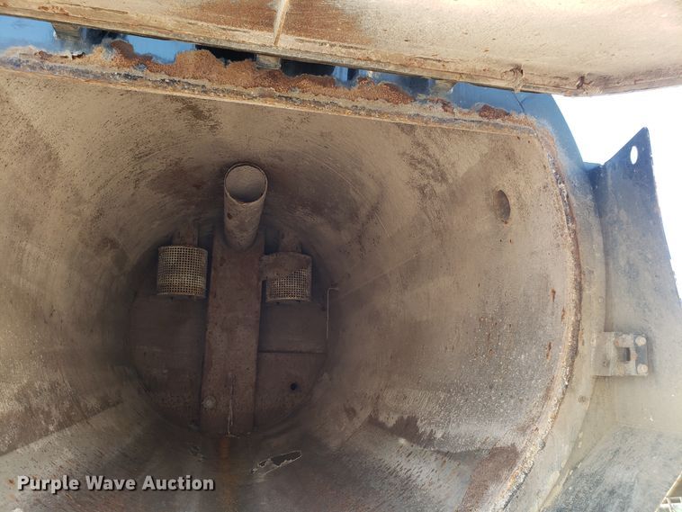 image for item DH2869 2009 International 7600 vacuum truck