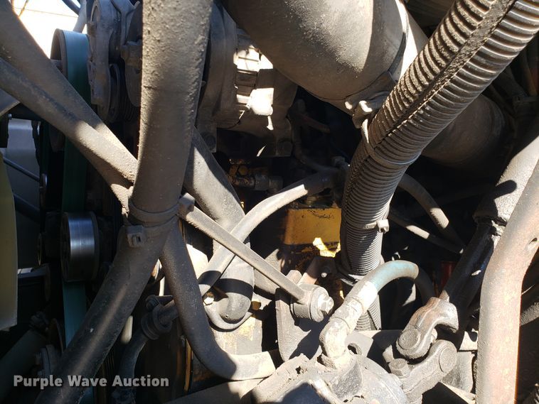 image for item DH2869 2009 International 7600 vacuum truck