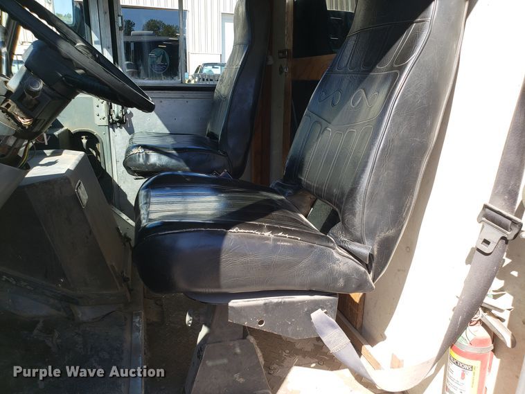 image for item DH2870 1994 Chevrolet P30 delivery van