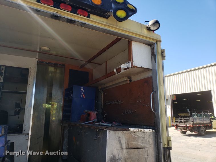 image for item DH2870 1994 Chevrolet P30 delivery van